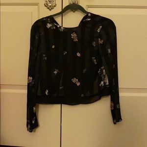 Sheer flower blouse 💕
